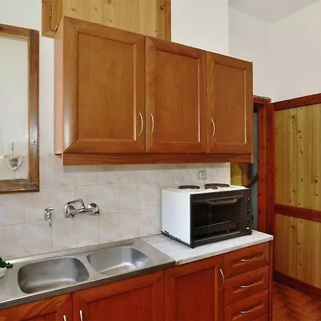 Eleana Agios Ioannis (Thessaly)