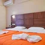 Hotel Eleana 2*