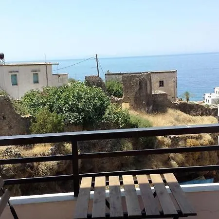 فندق Eleana