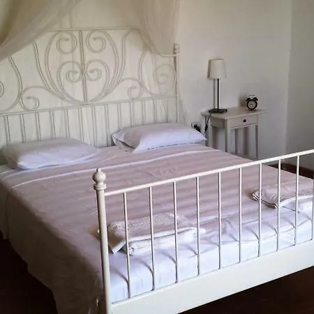 Eleana Hotel